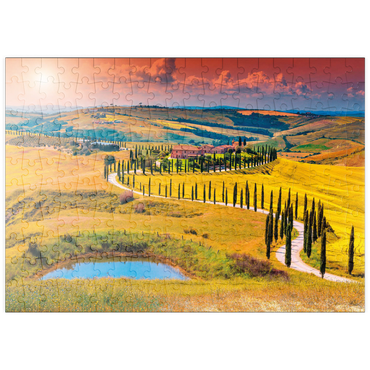Darstellung des Puzzle Motivs puzzleplate Sonnenuntergang in malerischer Toskana-Landschaft - Crete Senesi, Italien 200 Puzzle