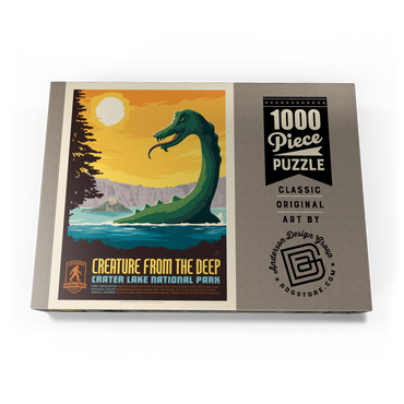 Darstellung des Puzzle Motivs Legends Of The National Parks: Crater Lake's Creature From The Deep, Vintage Poster 1000 Puzzle Schachtel Ansicht3