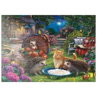 Darstellung des Puzzle Motivs puzzleplate Hedgehogs & Kitten 200 Puzzle