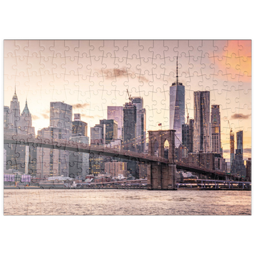 Darstellung des Puzzle Motivs puzzleplate Skyline von New York City im Sonnenuntergang, USA 200 Puzzle
