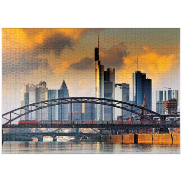 Darstellung des Puzzle Motivs puzzleplate Skyline von Frankfurt und Deutschherrnbrücke im Abendlicht 1000 Puzzle