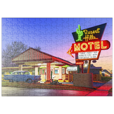 Darstellung des Puzzle Motivs puzzleplate Desert Hills Motel – Classic Route 66 Neon Nostalgia 200 Puzzle