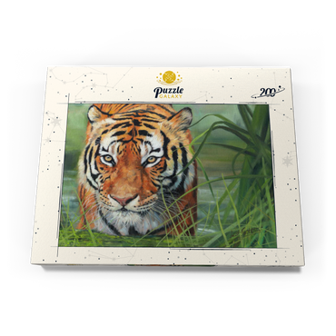 Darstellung des Puzzle Motivs Tiger Stalking Through Lush Wetlands 200 Puzzle Schachtel Ansicht3