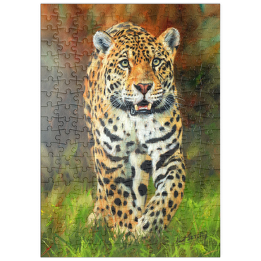 Darstellung des Puzzle Motivs puzzleplate Leopard Stepping Through Lush Grass 200 Puzzle
