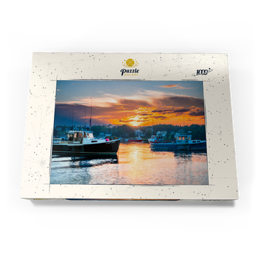 Darstellung des Puzzle Motivs Fishing Boats at Sunset in Coastal Harbor 1000 Puzzle Schachtel Ansicht3