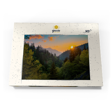 Darstellung des Puzzle Motivs Sunrise Over Forested Mountain Valley 500 Puzzle Schachtel Ansicht3