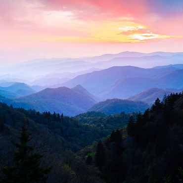 Darstellung des Puzzle Motivs Sunrise Over Smoky Mountain Ranges 100 Puzzle 3D Modell