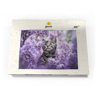 Darstellung des Puzzle Motivs Kitten Among Blooming Lilac Flowers 500 Puzzle Schachtel Ansicht3
