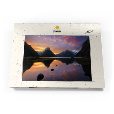 Darstellung des Puzzle Motivs Milford Sound at Sunset, New Zealand 1000 Puzzle Schachtel Ansicht3