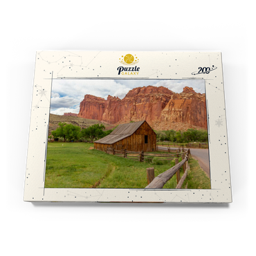 Darstellung des Puzzle Motivs Rustic Barn in Capitol Reef National Park 200 Puzzle Schachtel Ansicht3
