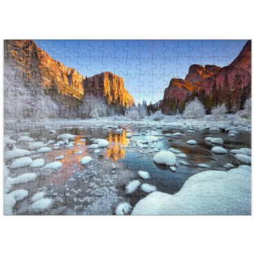 Darstellung des Puzzle Motivs puzzleplate Yosemite Winter Sunrise with Snow-Covered River 200 Puzzle