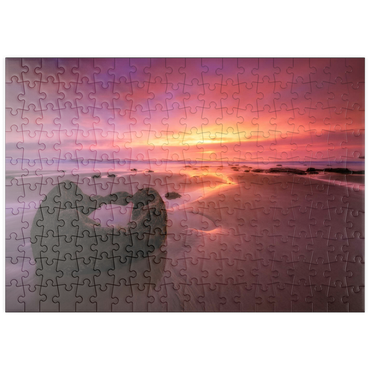 Darstellung des Puzzle Motivs puzzleplate Moeraki Boulders at Sunrise – Coastal New Zealand Magic 200 Puzzle