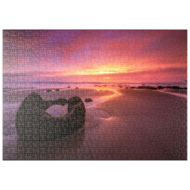 Darstellung des Puzzle Motivs puzzleplate Moeraki Boulders at Sunrise – Coastal New Zealand Magic 500 Puzzle