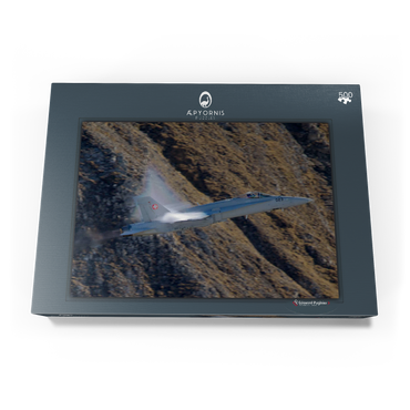 Darstellung des Puzzle Motivs McDonnell Douglas - Boeing F/A-18C Hornet 500 Puzzle Schachtel Ansicht3