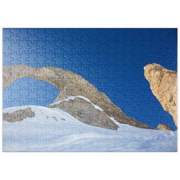 Darstellung des Puzzle Motivs puzzleplate L'Aiguille Percée 200 Puzzle