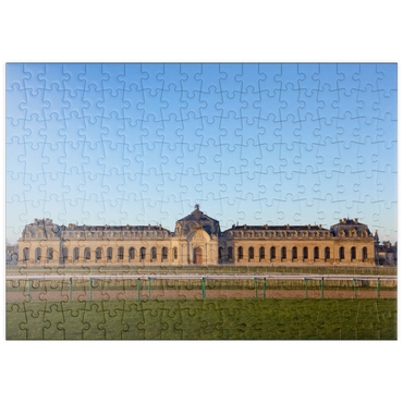 Darstellung des Puzzle Motivs puzzleplate Chantilly Castel horse track building 200 Puzzle