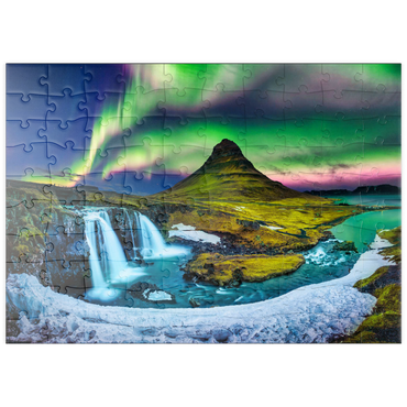 Darstellung des Puzzle Motivs puzzleplate Nordlicht, Aurora borealis bei Kirkjufell in Island 100 Puzzle