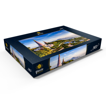 Darstellung des Puzzle Motivs Landschaft mit zwei Pagoden auf dem Gipfel des Inthanon-Bergs, Chiang Mai, Thailand 500 Puzzle Schachtel Ansicht1