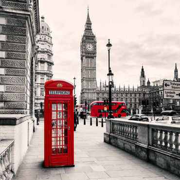 Darstellung des Puzzle Motivs Rote Telefonzelle in London 100 Puzzle 3D Modell