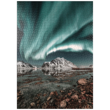 Darstellung des Puzzle Motivs puzzleplate Nordlicht, Aurora borealis über erstaunlicher Landschaft in Lofoten, Norwegen 1000 Puzzle