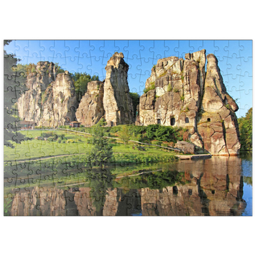 Darstellung des Puzzle Motivs puzzleplate Externsteine im Morgenlicht bei Horn-Bad Meinberg, Nordrhein-Westfalen, Deutschland 200 Puzzle