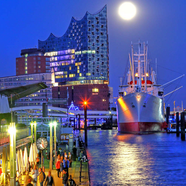 Darstellung des Puzzle Motivs St.-Pauli-Landungsbrücken an der Überseebrücke mit Elbphilharmonie in der HafenCity, Hamburg, Deutschland 500 Puzzle 3D Modell