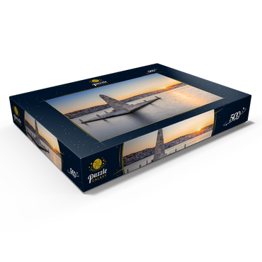 Darstellung des Puzzle Motivs Obelisk in der Bucht von Argostoli im Sonnenuntergang, Insel Kefalonia, Ionische Inseln, Griechenland 500 Puzzle Schachtel Ansicht1