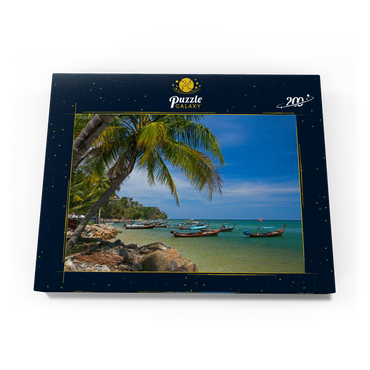 Darstellung des Puzzle Motivs Fischerboote am Strand von Bang Tao, Insel Phuket, Thailand 200 Puzzle Schachtel Ansicht3