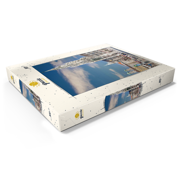 Darstellung des Puzzle Motivs Marienplatz mit den Türmen der Frauenkirche und Rathaus, München 100 Puzzle Schachtel Ansicht1