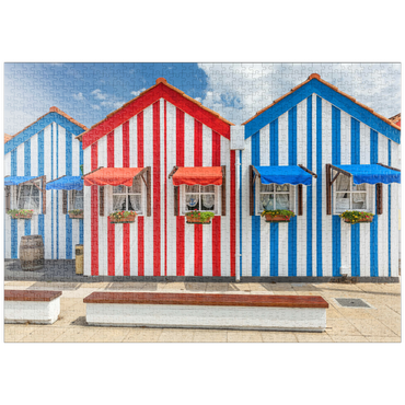 Darstellung des Puzzle Motivs puzzleplate Bunte Holzhäuser im Bade- und Fischerort Costa Nova an der Atlantikküste 1000 Puzzle