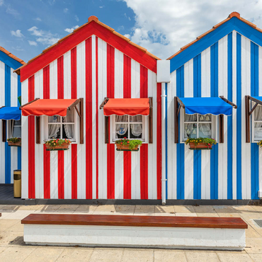 Darstellung des Puzzle Motivs Bunte Holzhäuser im Bade- und Fischerort Costa Nova an der Atlantikküste 500 Puzzle 3D Modell