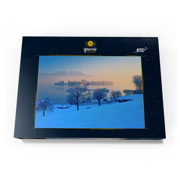 Darstellung des Puzzle Motivs Blick von Gstadt am Chiemsee zur Fraueninsel 1000 Puzzle Schachtel Ansicht3