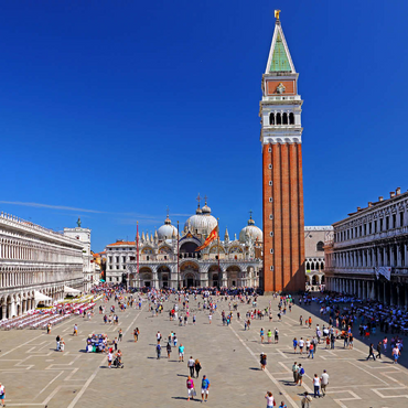 Darstellung des Puzzle Motivs Markusplatz mit Markuskirche und Campanile, Venedig, Italien 100 Puzzle 3D Modell