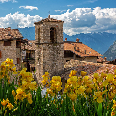 Darstellung des Puzzle Motivs Ville del Monte, Tenno, Gardasee, Provinz Trient, Trentino-Südtirol, Italien 500 Puzzle 3D Modell