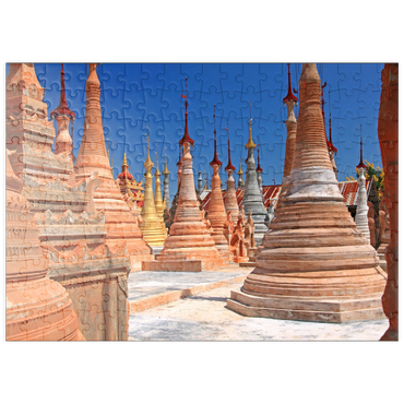 Darstellung des Puzzle Motivs puzzleplate Pagodenwald von Stupas der Shwe-Indein-Pagode beim Dorf Indein am Inle See, Shan Staat, Myanmar (Burma) 200 Puzzle