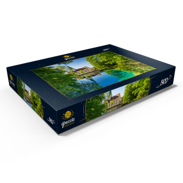 Darstellung des Puzzle Motivs Klosterkirche am Blautopf, eine Karstquelle in Blaubeuren, Alb-Donau-Kreis 500 Puzzle Schachtel Ansicht1