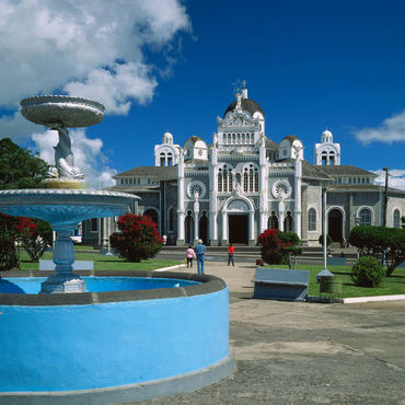 Darstellung des Puzzle Motivs Basilika de Nuestra Senora de los Angeles in Cartago, Costa Rica 200 Puzzle 3D Modell