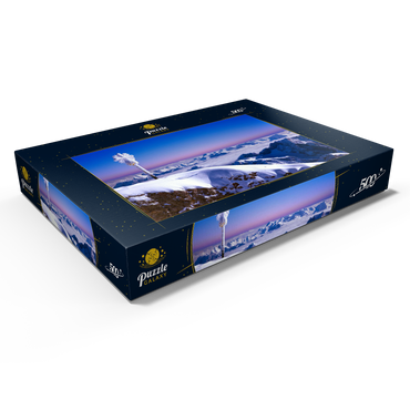 Darstellung des Puzzle Motivs Gipfelkreuz der Zugspitze gegen Bayerische- und Österreichische Alpen, Oberbayern, Bayern, Deutschland 500 Puzzle Schachtel Ansicht1