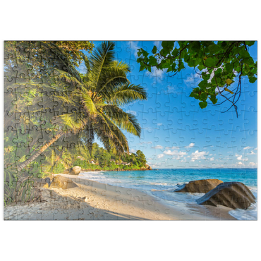 Darstellung des Puzzle Motivs puzzleplate Granitfelsen am Carana Beach in der Carana Bay, Seychellen 200 Puzzle
