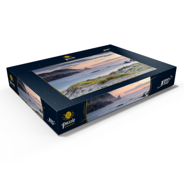 Darstellung des Puzzle Motivs Abend am Strand Praia de A Mouriillá bei Valdoviño 1000 Puzzle Schachtel Ansicht1