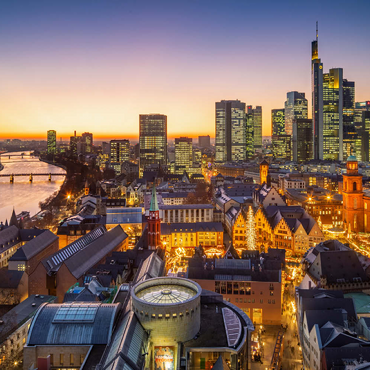 Darstellung des Puzzle Motivs Blick vom Kaiserdom über die Neue Altstadt zum Römer mit der Paulskirche an einem Abend im Dezember 200 Puzzle 3D Modell