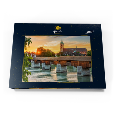 Darstellung des Puzzle Motivs Überdachte Holzbrücke und Fridolinsmünster in Bad Säckingen bei Sonnenuntergang 1000 Puzzle Schachtel Ansicht3