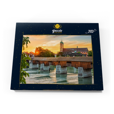 Darstellung des Puzzle Motivs Überdachte Holzbrücke und Fridolinsmünster in Bad Säckingen bei Sonnenuntergang 200 Puzzle Schachtel Ansicht3