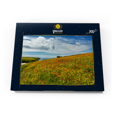 Darstellung des Puzzle Motivs Wildblumenwiese bei West Pentire, Nordküste, Cornwall 200 Puzzle Schachtel Ansicht3