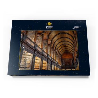 Darstellung des Puzzle Motivs Bücher in der Long Room Library, Trinity College Dublin Irland 1000 Puzzle Schachtel Ansicht3
