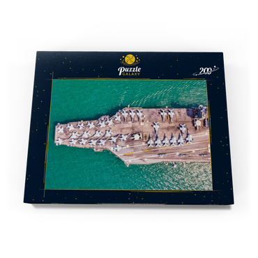 Darstellung des Puzzle Motivs Draufsicht Flugzeugträger segeln auf dem Ozean 200 Puzzle Schachtel Ansicht3