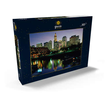 Darstellung des Puzzle Motivs Yachthafen mir der Skyline von Boston, Massachusetts, USA 500 Puzzle Schachtel Ansicht2