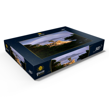 Darstellung des Puzzle Motivs Regenbogen über der Monterey-Zypresse (Lone Cypress) an der Pazifikküste bei 500 Puzzle Schachtel Ansicht1