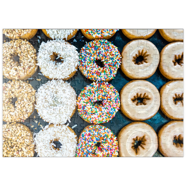 Darstellung des Puzzle Motivs puzzleplate Frische Donuts mit verschiedenen Belägen aus der örtlichen Bäckerei. 200 Puzzle