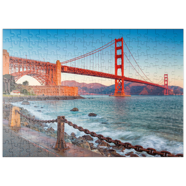 puzzleplate Golden Gate Bridge im Sonnenaufgang - San Francisco, Kalifornien, USA 200 Puzzle